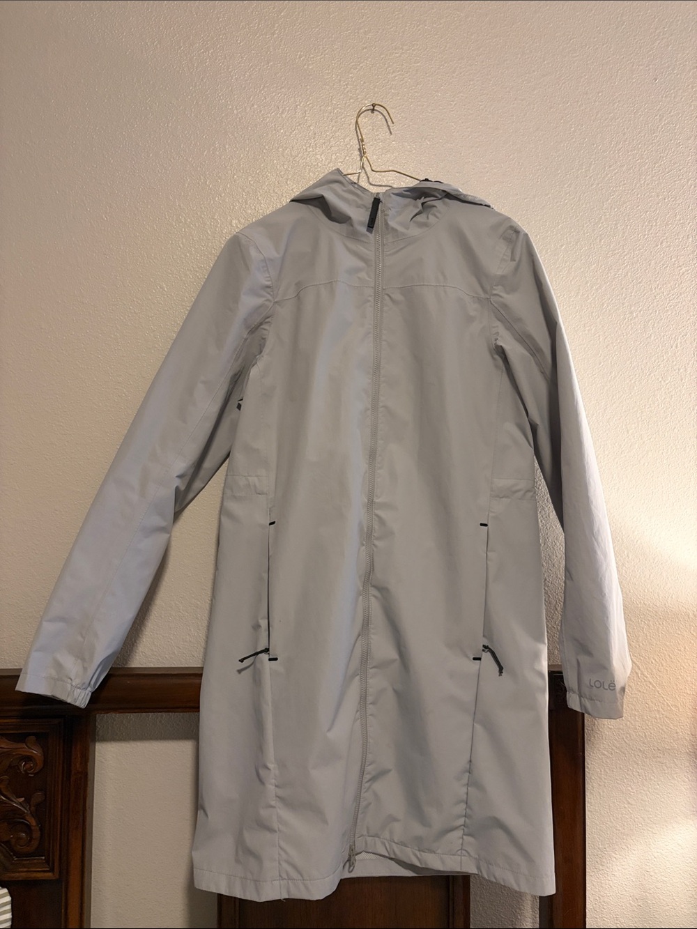 Lole Light Gray Hooded Rain Jacket
